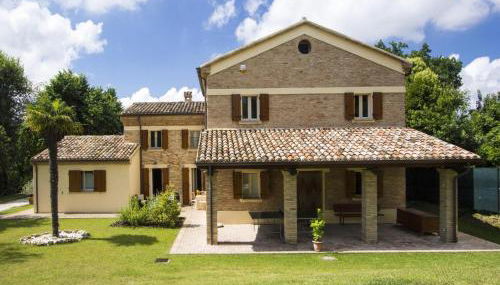 Holiday Home in Fano Near Adriatic Sea - Foto 5