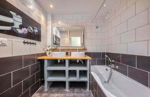 COLIVING - Oceana Bedroom - Convenient & Near CERN - Foto 21