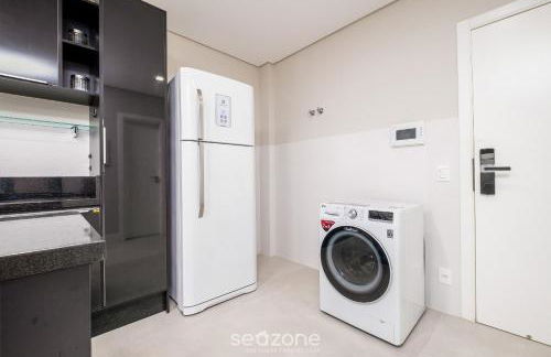 ELUs - Building with Rooftop Pool 350m from the Beach! - Photo 42