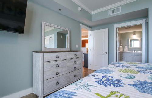 Gorgeous Overlooks The Courtyard in Classic Coastal Style Waterscape C400 - Foto 32