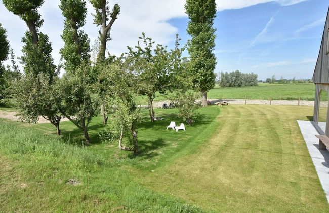 Beautiful Holiday Home With Terrace, Garden - Foto 32