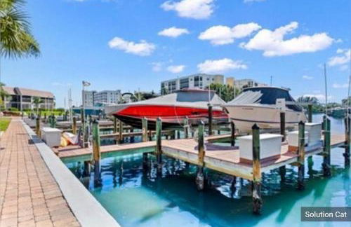 Luxury Beach Condo Located On The Bay In A Tropical Oasis!!! - Foto 32