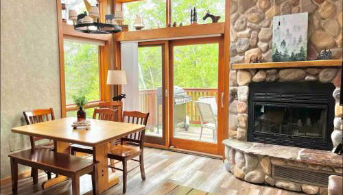 Charming Lutsen Mountain Townhome with Pool Access - Foto 1