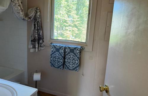 Chalet Gallery - Enjoy Two Units with this Chalet in the Heart of Alyeska - Walk almost anywhere! - Foto 44