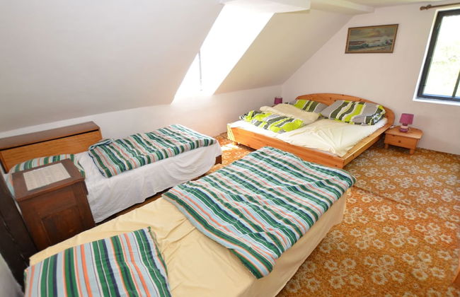 Idyllic Villa With Private Pool in Trebusin Czech Republic - Foto 2