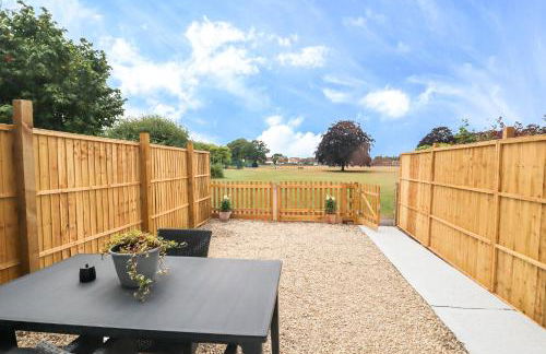 SALE 3 bed House CALNE SLEEPS 6 pet-friendly - Foto 22