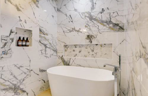 Commuters Dream! Cheverly Studio half Mi to Metro - Foto 16