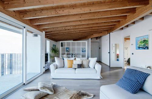 White Attic - by MyHomeInComo - Foto 7