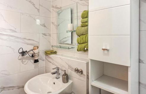 Beautiful Apartment In Heinersreuth - Foto 13