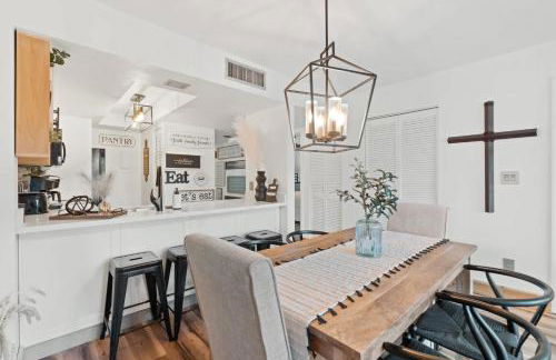 Spend Your Vacation in Luxury with Pool Views - Foto 19