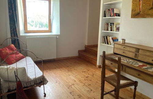 Gîte Le chant des mésanges avec 3 chambres - Foto 12