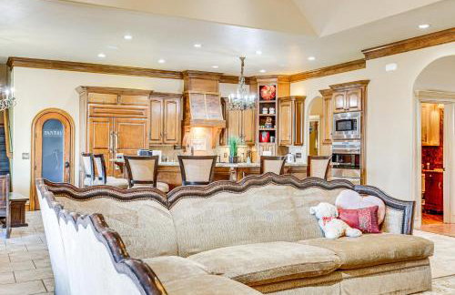 Spacious Edmond Vacation Rental with Shared Pool! - Foto 5