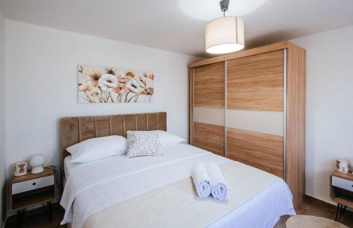 Roko Opaćac Veli IŽ,otok Iž - Foto 6