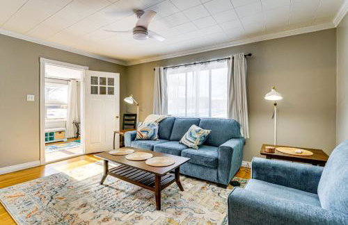 Clawson Home with Garage Walk to Stores and Dining - Photo 3