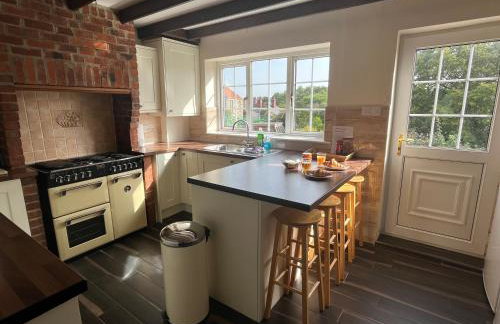 Cherry Garth - Photo 4