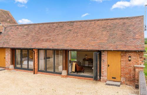 Swifts Retreat - Photo 2