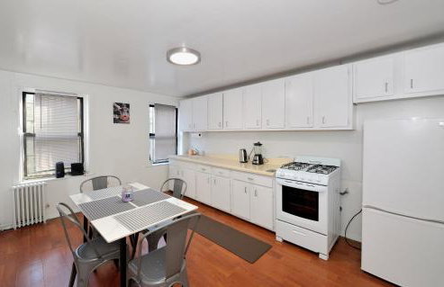 Cozy 2BR Apartment in the Heart of Chelsea - Foto 12