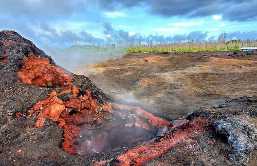 Unique Lava House by steaming crater - Photo 40