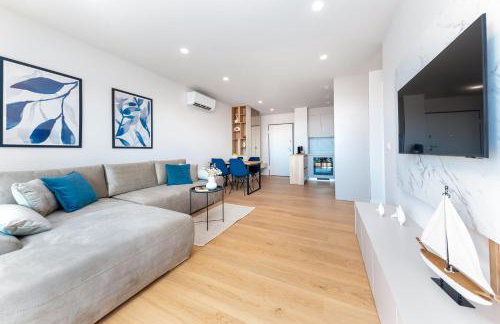 Luxury Adria Makarska - Sea & Mountain View, Whirlpool and Free Parking - Foto 7