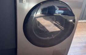 Penthouse Loft Suite in Putney, PS5, 60"TV, Netflix, Sleeps 6, ideal for relocators and professionals - Foto 22