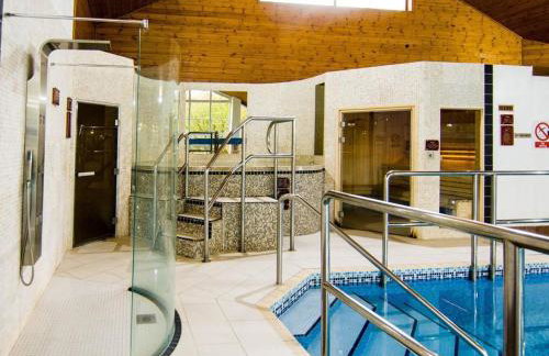 Owls House - Lodge with hot tub- Lake District - Photo 15