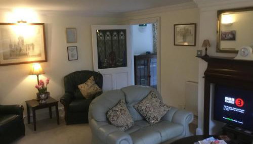 Coach House Wroxham Holiday Cottage - Foto 2