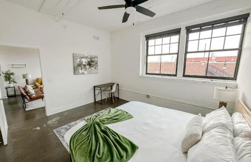 Sleepover Charming 1BD 1BA Wichita Lofts - Foto 36