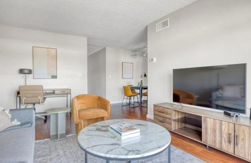 Woodland Hills 2BR w Pool Gym nr Warner Center LAX-699 - Foto 2