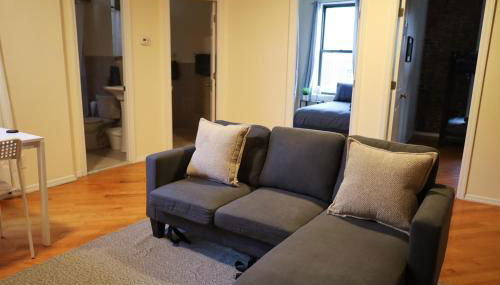 Family Friendly 4BR 2BA in Prime NYC Location - Foto 5