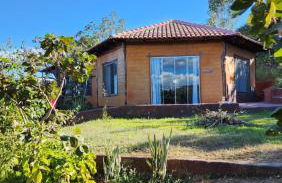 Bangalô Sol e Lua - ao lado da portaria do Parque Nacional - Foto 9