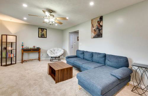 Family Home with Yard - 25 Mi to Downtown Atlanta! - Foto 4