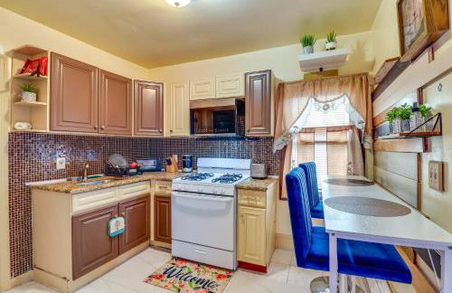 3 Mi to Dtwn Newark Eclectic and Walkable Apt! - Photo 9