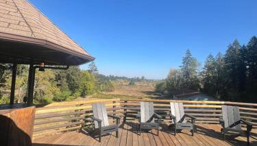 Deluxe Chalet Retreat near U of O Eugene OR Large groups welcome sleeps 16 Pet stay Free - Foto 4