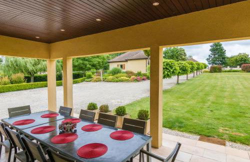 Pleasant holiday home with private pool - Foto 40