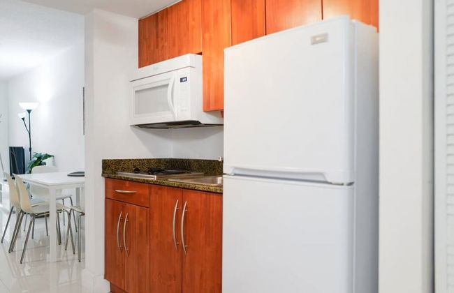 Modern Condos Available in Brickell - Photo 51