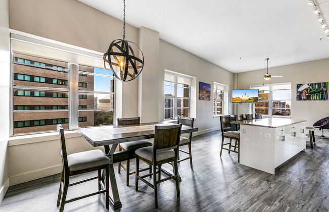 Elegant 2BR condo Walk to French Quarter - Foto 4