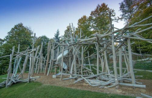 Helle FeWo am Waldrand - mit Balkon, Pool & Sauna - Foto 33