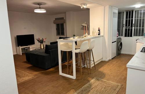 Casa Del Mar 1, Gandia Port with Sea View - Photo 4