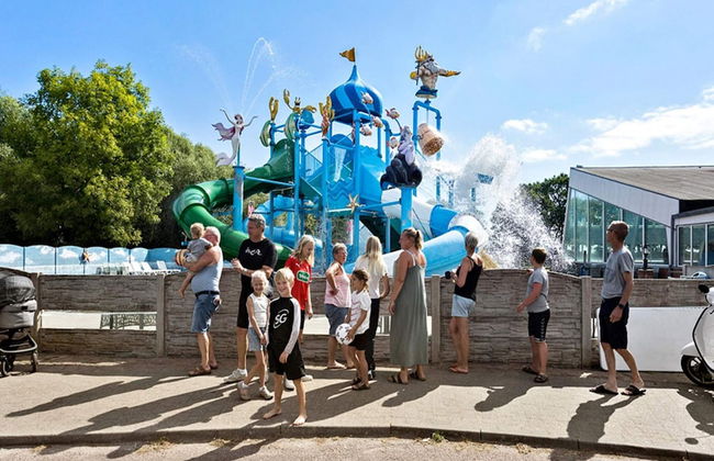 6 Person Holiday Park Home in Hesselager - Foto 5