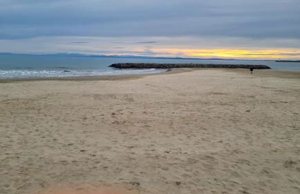 Mobil-home sur terrain privé bord de mer, parking privé - Foto 6