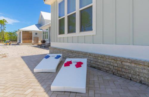 Sandy Cheeks Pet Friendly - Photo 78