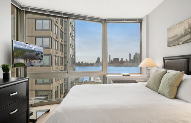 Global Luxury Suites Downtown Jersey City - Photo 19