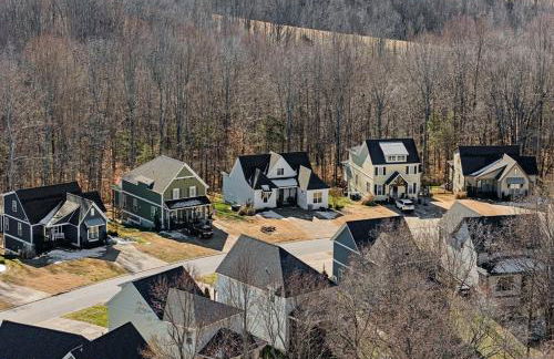 Cottage with 3 King Beds, 3 min to Marina, Fire Pit - Foto 33