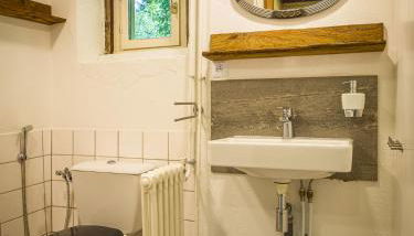 Lovely rural and quiet farmhouse with natural swimming lake - Foto 4