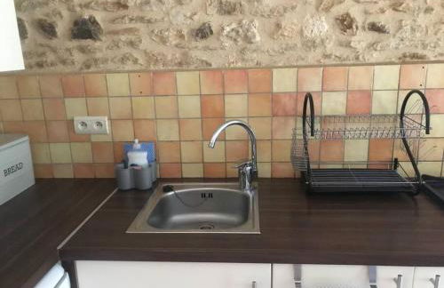 Peaceful, comfortable retreat with pool - Foto 33