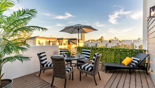 Thompson Luxuries Urban 4BR Townhome Mins to Downtown - Foto 4