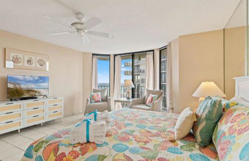Oh Buoy! Catch the Breeze at This Beachfront Escape! Sleeps 8! - Foto 60