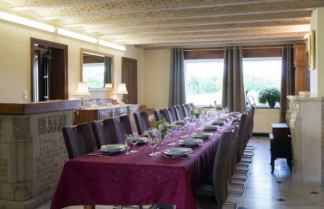 Group Stay With Pool, Chevron - Photo 22