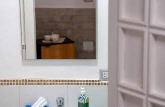 The Cave On The Sea - Foto 39