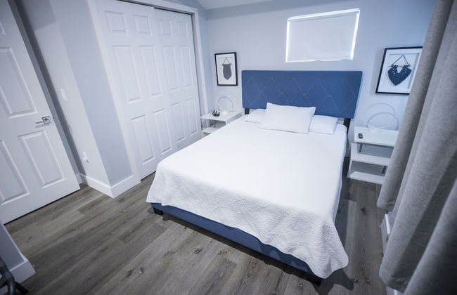 The Front Porch - Photo 3